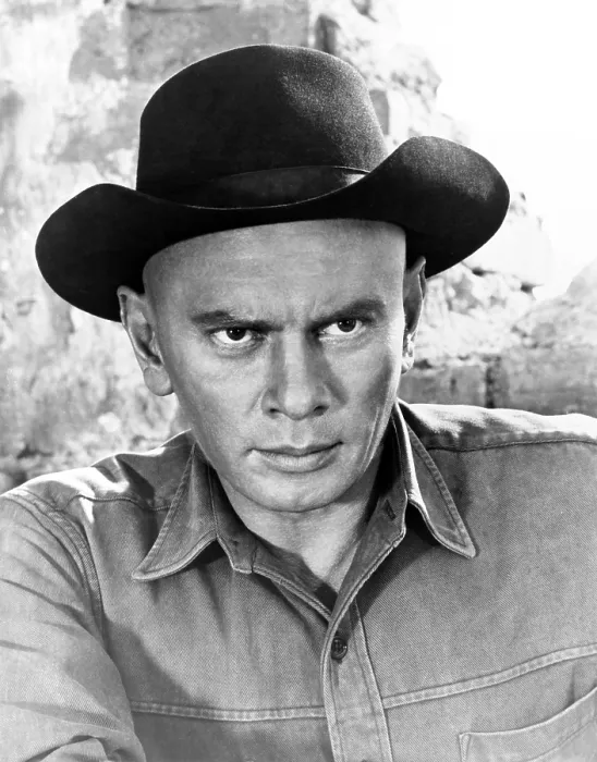 Framed Print : RETURN OF THE SEVEN, Yul Brynner, 1966