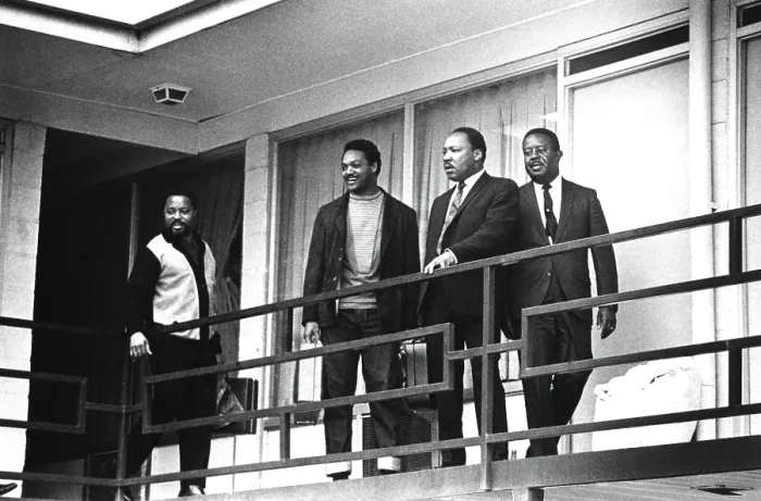 Framed Print : Rev. Martin Luther King stands on a balcony at the Lorraine Motel in Memphis, Tennessee, April 3, 1968 Framed Print : Rev. Martin Luther King stands on a balcony at the Lorraine Motel in Memphis, Tennessee, April 3, 1968