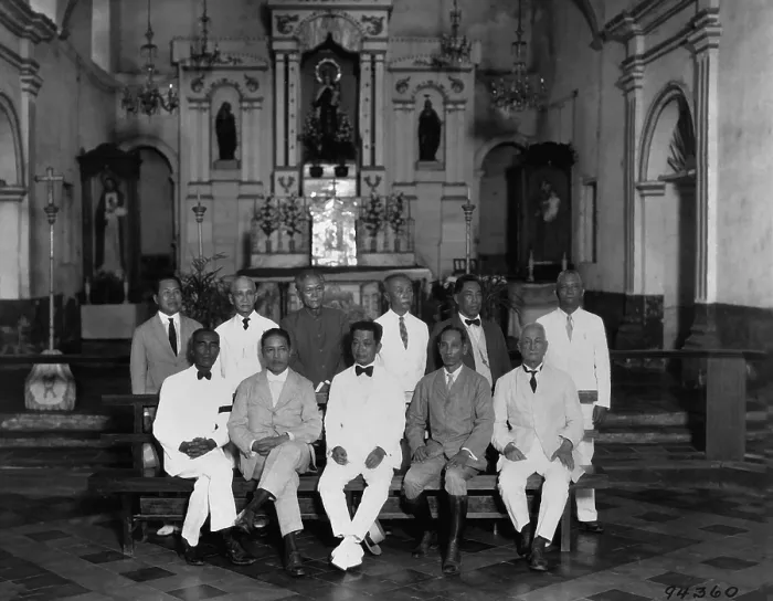 Framed Print : Revolutionary leaders marking the 30th anniversary of the Philippine Republic in 1929