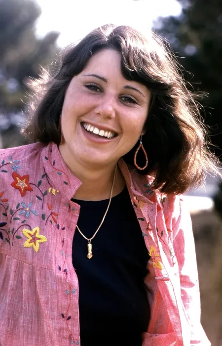 Framed Print : RHODA, Julie Kavner, (1975), 1974-78 Framed Print : RHODA, Julie Kavner, (1975), 1974-78