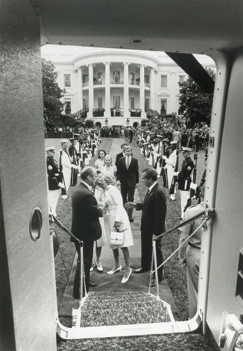 Framed Print : Richard Nixon's departure from the White House. The President and First Lady Pat Nixon left Washington for California before the swearing in of President Gerald Ford