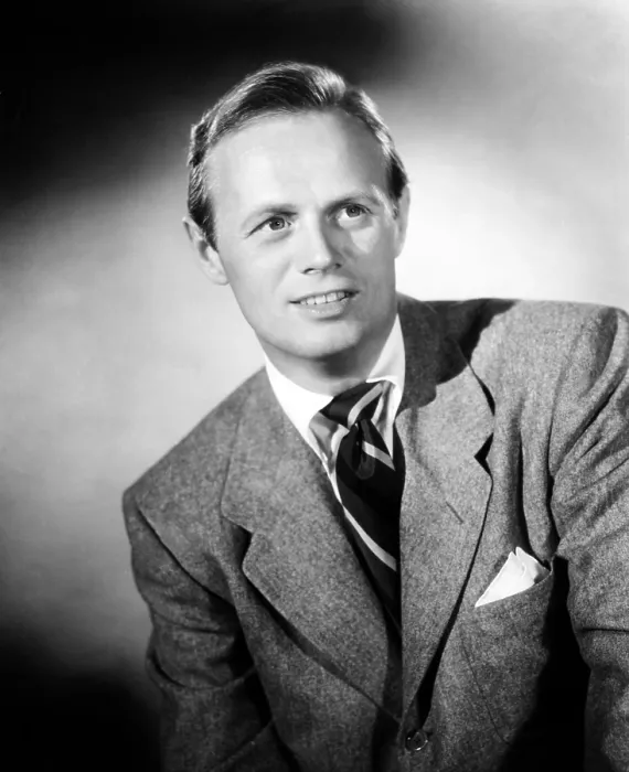 Framed Print : Richard Widmark, ca. late 1940s Framed Print : Richard Widmark, ca. late 1940s