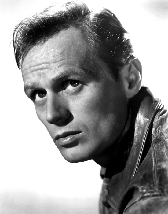 Framed Print : RICHARD WIDMARK, late 1940s Framed Print : RICHARD WIDMARK, late 1940s