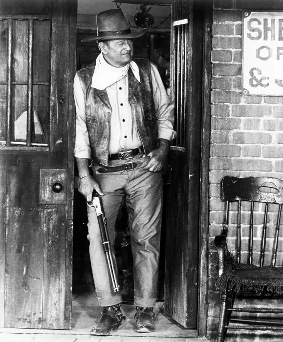 Framed Print : RIO LOBO, John Wayne, 1970.. Courtesy: CSU Archives / Everett Collection Framed Print : RIO LOBO, John Wayne, 1970.. Courtesy: CSU Archives / Everett Collection