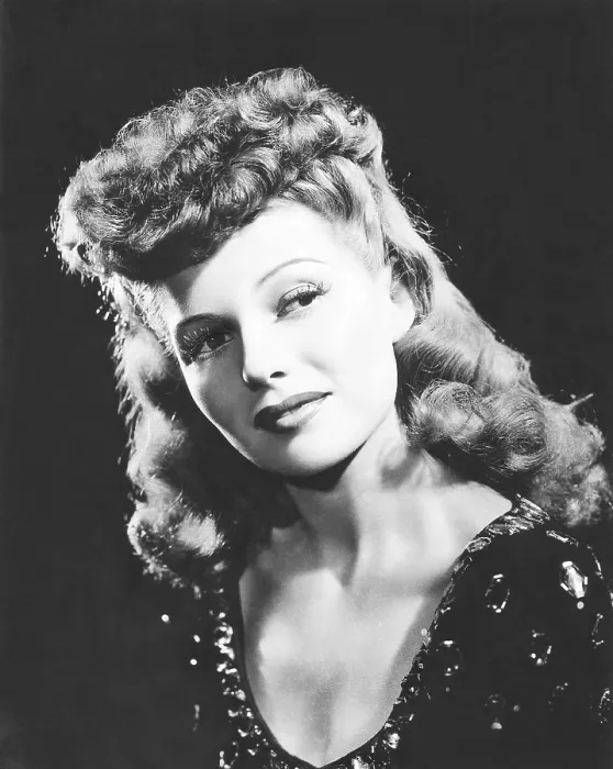 Framed Print : Rita Hayworth, Columbia portrait, circa 1944 Framed Print : Rita Hayworth, Columbia portrait, circa 1944