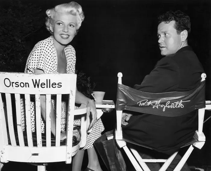 Framed Print : RITA HAYWORTH and husband ORSON WELLES during production of LADY FROM SHANGHAI, 1948