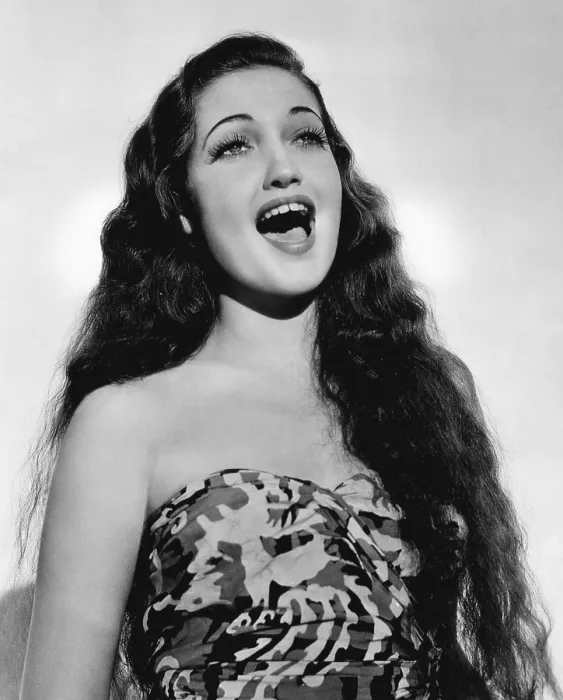 Framed Print : ROAD TO SINGAPORE, Dorothy Lamour, 1940