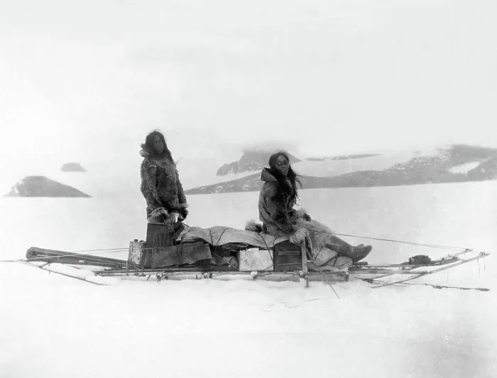 Framed Print : ROBERT E.PEARY-Members of Peary's arctic expedition to the North Pole, 1902-1905.. Courtesy: CSU Archives  /  Everett Collection