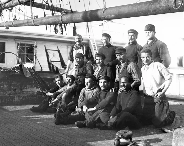Framed Print : Robert Peary's Arctic exploration team on the deck of the expedition ship, the 'Roosevelt, ' in 1905 Framed Print : Robert Peary's Arctic exploration team on the deck of the expedition ship, the 'Roosevelt, ' in 1905