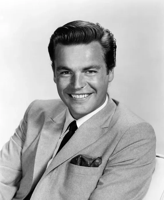 Framed Print : Robert Wagner, 1950s Framed Print : Robert Wagner, 1950s