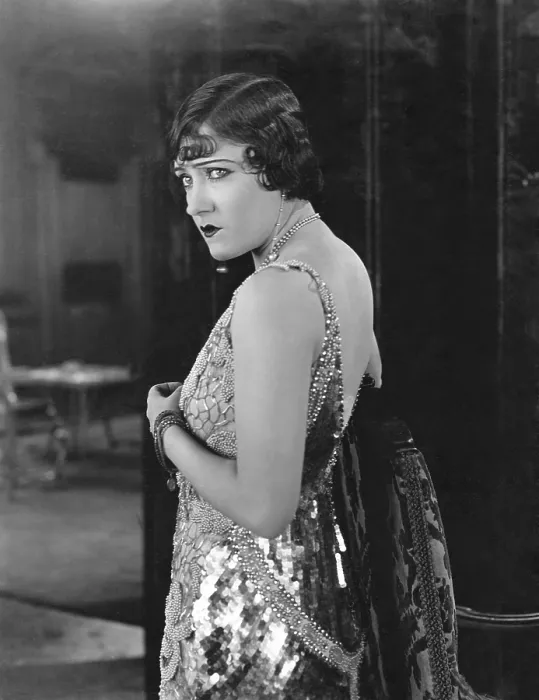 Framed Print : BEYOND THE ROCKS, Gloria Swanson, 1922 Framed Print : BEYOND THE ROCKS, Gloria Swanson, 1922