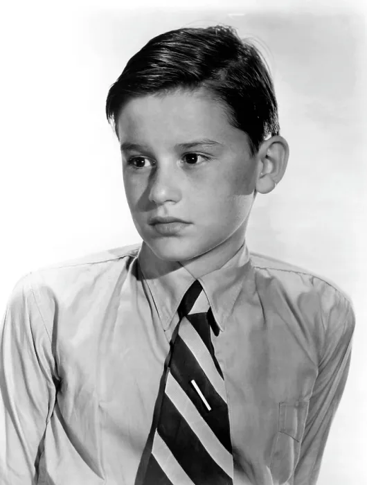 Framed Print : Roddy McDowall, ca. 1943