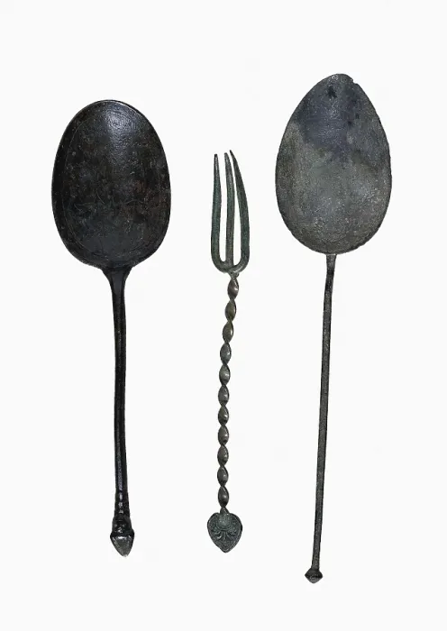 Framed Print : Roman cutlery. SPAIN. Barcelona. Archaeology Museum of Catalonia. AISA / Everett Collection**US SALES ONLY** Framed Print : Roman cutlery. SPAIN. Barcelona. Archaeology Museum of Catalonia. AISA / Everett Collection**US SALES ONLY**