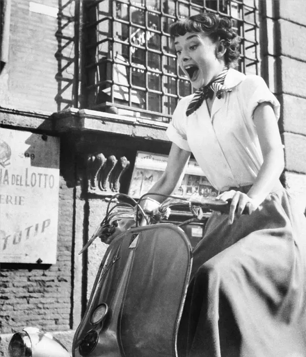 Framed Print : ROMAN HOLIDAY, Audrey Hepburn, 1953