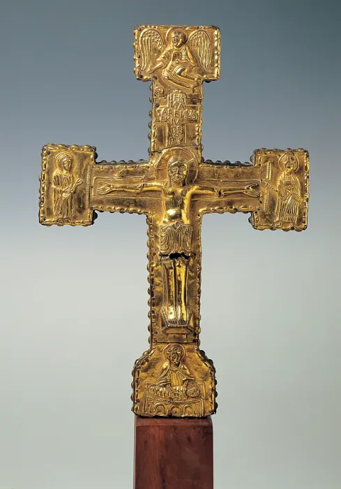 Framed Print : Roman or Umbrian Work, Processional cross, 1150 - 1150, 12th Century, pressed silver, embossed and gilded, wood core, Italy, Umbria, Assisi, Perugia