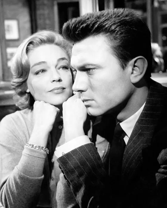 Framed Print : ROOM AT THE TOP, Simone Signoret, Laurence Harvey, 1959 Framed Print : ROOM AT THE TOP, Simone Signoret, Laurence Harvey, 1959