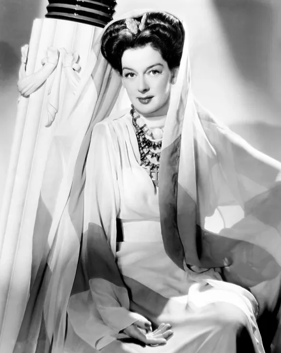 Framed Print : Rosalind Russell, Warner Brothers portrait, ca. 1940s Framed Print : Rosalind Russell, Warner Brothers portrait, ca. 1940s