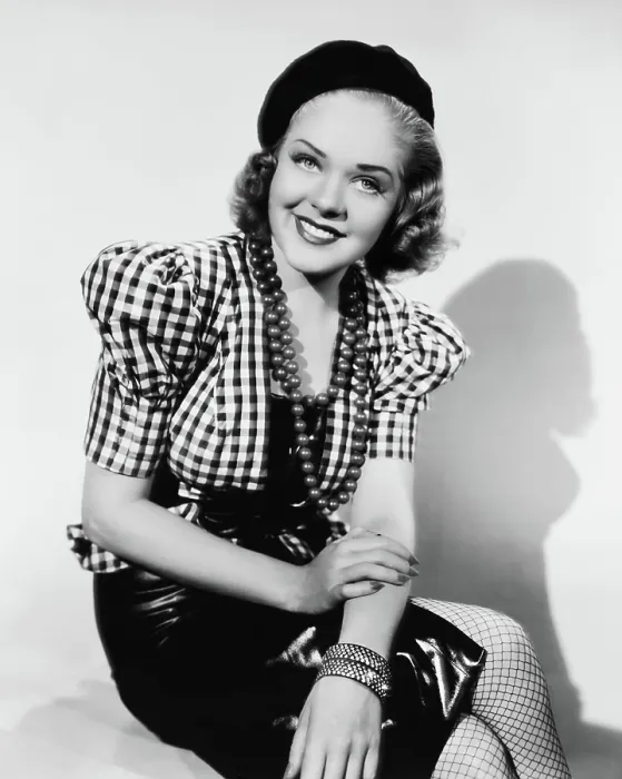 Framed Print : ROSE OF WASHINGTON SQUARE, Alice Faye, 1939, TM & Copyright 20th Century Fox Film Corp. / courtesy Everett Collection Framed Print : ROSE OF WASHINGTON SQUARE, Alice Faye, 1939, TM & Copyright 20th Century Fox Film Corp. / courtesy Everett Collection