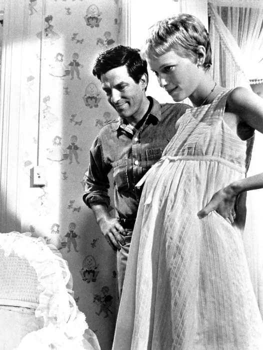Framed Print : ROSEMARY'S BABY, John Cassavetes, Mia Farrow, 1968