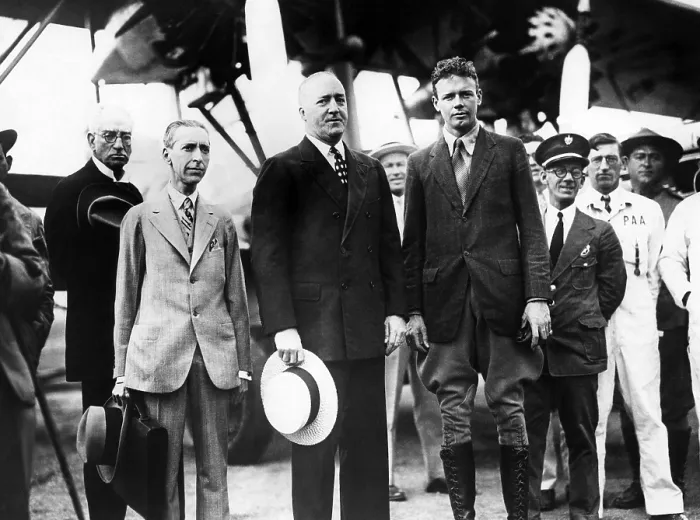 Framed Print : front row: American pilot Charles Lindbergh (far right), during a one hour stopover in Havana on his flight from Miami to Panama for the Pan-American airways