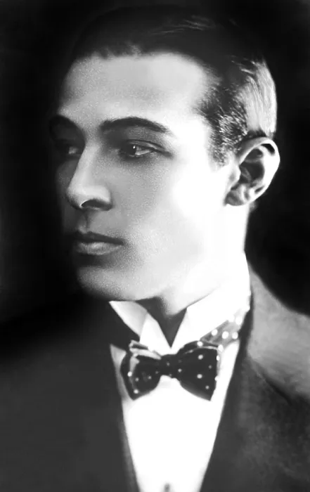 Framed Print : Rudolph Valentino, ca 1921