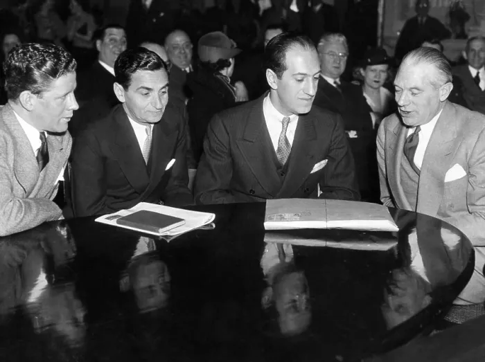 Framed Print : Rudy Valee, Irving Berlin, George Gershwin and Gene Buck president of ASCAP, meet before a special House Comittee for hearings on revisions and additions to the copywright act