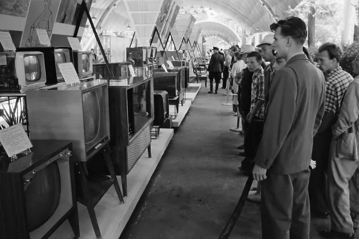 Framed Print : Russians looking at television sets at the American National Exhibition at Sokolniki Park in Moscow on August 5, 1959