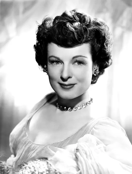 Framed Print : Ruth Hussey, ca. late 1940s Framed Print : Ruth Hussey, ca. late 1940s