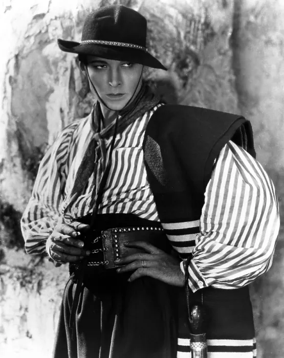 Framed Print : A SAINTED DEVIL, Rudolph Valentino, 1924 Framed Print : A SAINTED DEVIL, Rudolph Valentino, 1924