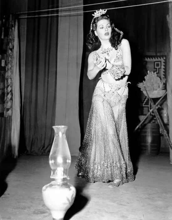 Framed Print : SALOME, WHERE SHE DANCED, Yvonne De Carlo, 1945 Framed Print : SALOME, WHERE SHE DANCED, Yvonne De Carlo, 1945
