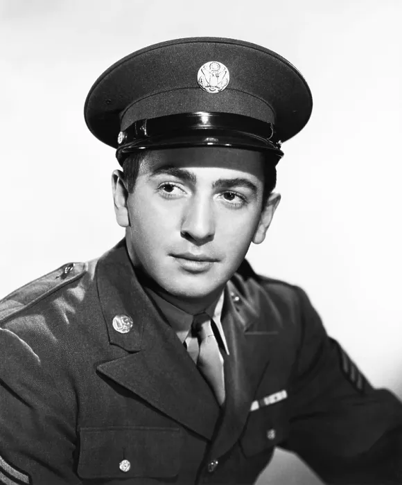 Framed Print : SALUTE FOR THREE, Macdonald Carey, 1943