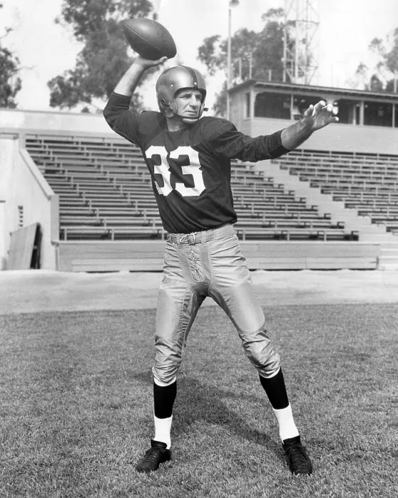 Framed Print : Sammy Baugh, quarterback of the Washington Redskins (1937-1952), c. 1962.. Courtesy: CSU Archives  /  Everett Collection