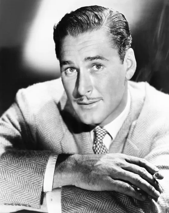 Framed Print : SAN ANTONIO, Errol Flynn, 1945 Framed Print : SAN ANTONIO, Errol Flynn, 1945