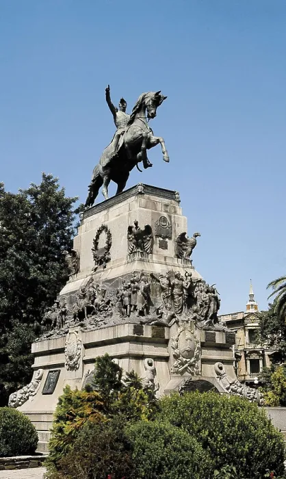 Framed Print : SAN MARTIN, Jos de (1778-1850). Equestrian statue. Sculpture on bronze. ARGENTINA. CRDOBA. Cordoba. AISA / Everett Collection**US SALES ONLY** Framed Print : SAN MARTIN, Jos de (1778-1850). Equestrian statue. Sculpture on bronze. ARGENTINA. CRDOBA. Cordoba. AISA / Everett Collection**US SALES ONLY**
