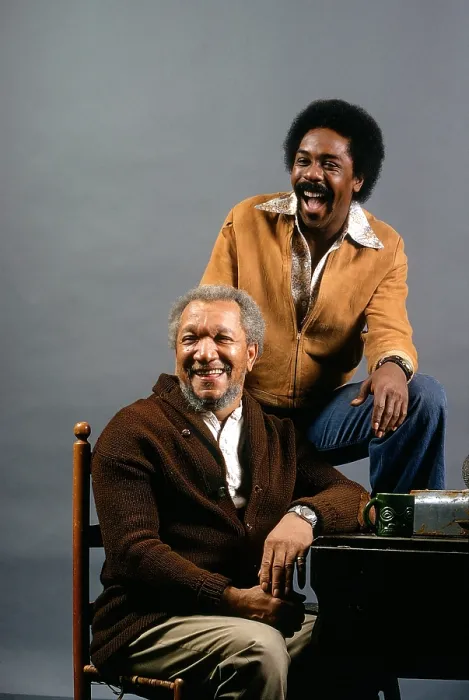 Framed Print : SANFORD AND SON, from left: Redd Foxx, Demond Wilson, (May 13, 1972), 1972-77