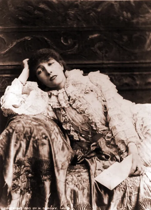 Framed Print : Sarah Bernhardt (1844-1923), French actress, reclining on a divan in an 1880's portrait