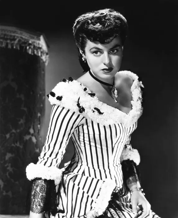 Framed Print : SARATOGA TRUNK, Ingrid Bergman, 1945 Framed Print : SARATOGA TRUNK, Ingrid Bergman, 1945