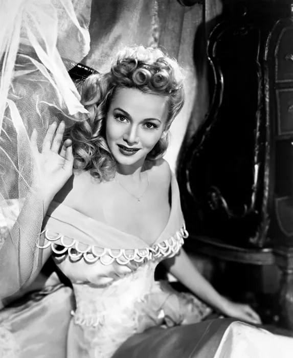 Framed Print : A SCANDAL IN PARIS, Carole Landis, 1946