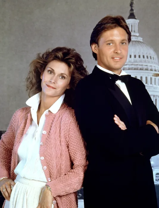 Framed Print : SCARECROW AND MRS. KING, Kate Jackson, Bruce Boxleitner, (Season 1), 1983-87