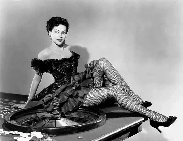 Framed Print : SCARLET ANGEL, Yvonne De Carlo, 1952 Framed Print : SCARLET ANGEL, Yvonne De Carlo, 1952