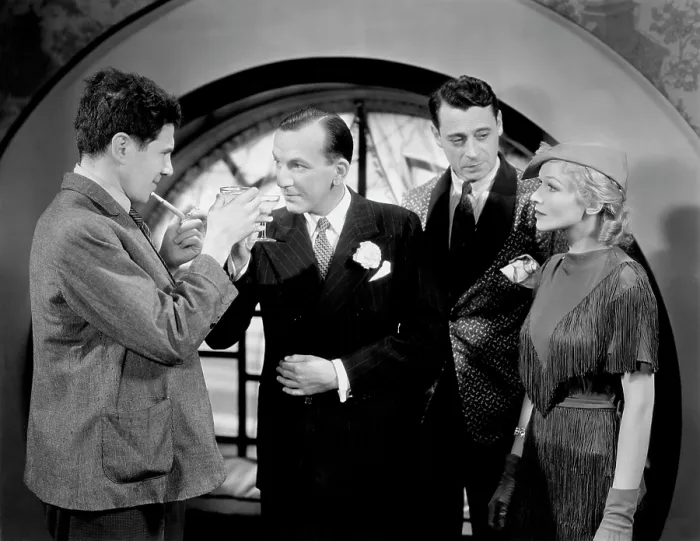 Framed Print : THE SCOUNDREL, Lionel Stander, Noel Coward, Eduardo Ciannelli, Julie Haydon, 1935