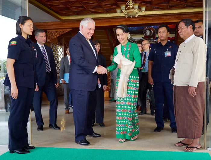 Framed Print : Sec. of State, Rex Tillerson, meets with Burmese State Counsellor Aung San Suu Kyi, Nov, 14, 2017