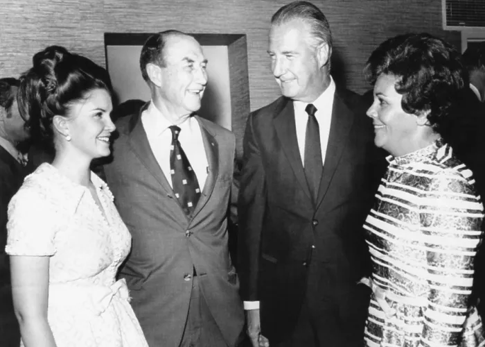 Framed Print : Sen. Strom Thurmond Republican South Carolina with Vice President Spiro and Judy Agnew. June 17, 1971. The young women is Nancy Moore Thurmond, the Senator's second wife Framed Print : Sen. Strom Thurmond Republican South Carolina with Vice President Spiro and Judy Agnew. June 17, 1971. The young women is Nancy Moore Thurmond, the Senator's second wife
