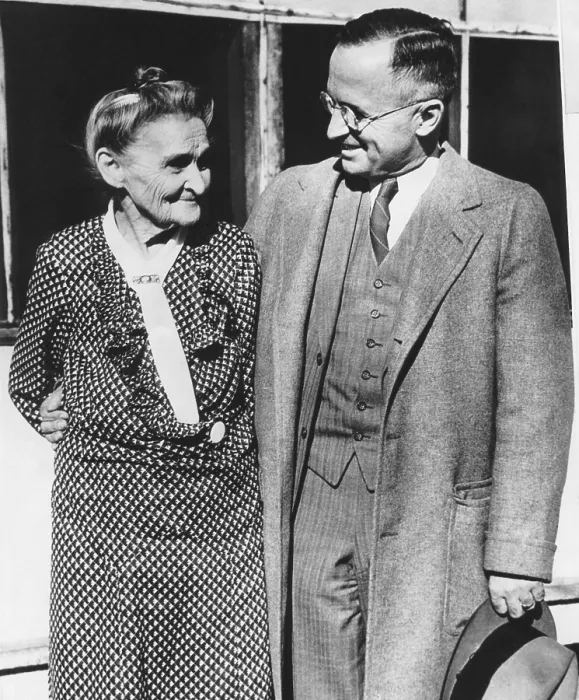 Framed Print : Senator Harry Truman with 92 year old mother in July 1944. She lived another three years and saw her son become President. - (BSLOC_2014_15_5) Framed Print : Senator Harry Truman with 92 year old mother in July 1944. She lived another three years and saw her son become President. - (BSLOC_2014_15_5)