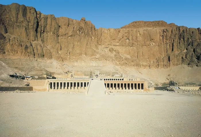 Framed Print : SENENMUT, (16th C. BC). Temple of Hatshepsut. EGYPT. QUENA. Dayr al-Bahri. Temple of Hatshepsut. Egyptian art. New Kingdom. Architecture. AISA / Everett Collection**US SALES ONLY**