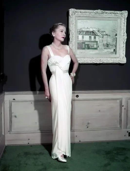 Framed Print : SERENADE, Joan Fontaine, 1956
