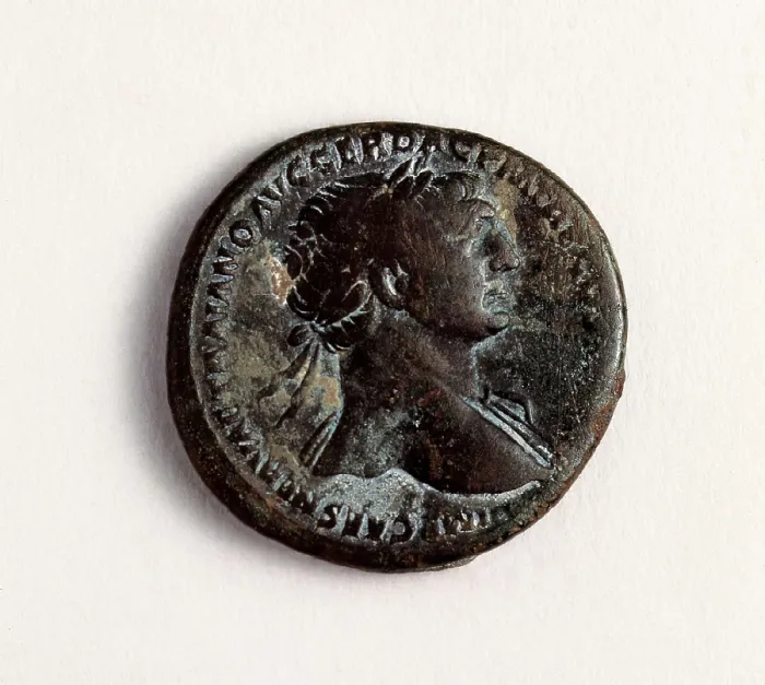 Framed Print : Sestertius of Trajan, bronze coin minted in Caesaraugusta. Coin. Proc: SPAIN. Zaragoza. Caesaraugusta. AISA / Everett Collection**US SALES ONLY**