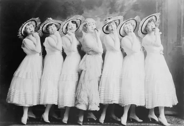 Framed Print : Seven Canary Cottage young women of the burlesque theater. 1916 Framed Print : Seven Canary Cottage young women of the burlesque theater. 1916