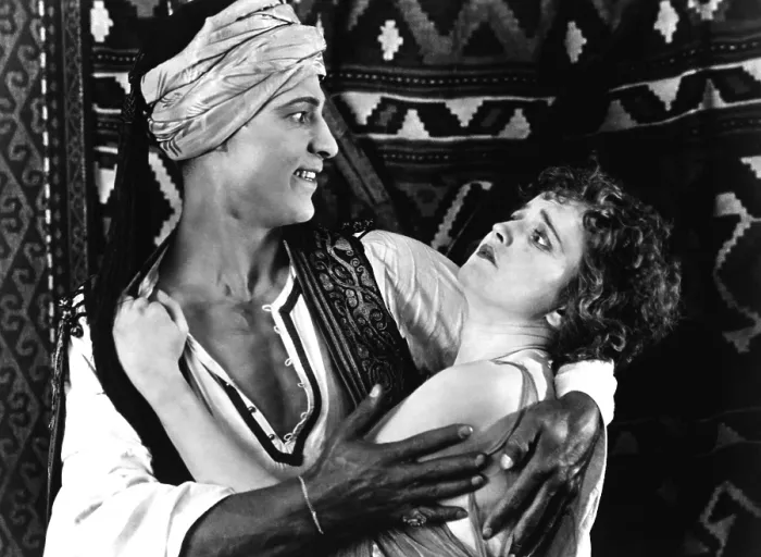 Framed Print : THE SHEIK, from left: Rudolph Valentino, Agnes Ayres, 1921 Framed Print : THE SHEIK, from left: Rudolph Valentino, Agnes Ayres, 1921