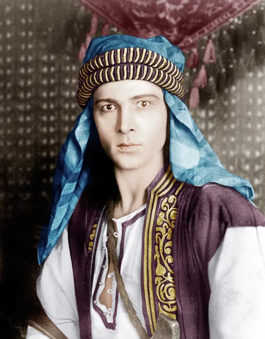 Framed Print : THE SHEIK, Rudolph Valentino, 1921 Framed Print : THE SHEIK, Rudolph Valentino, 1921